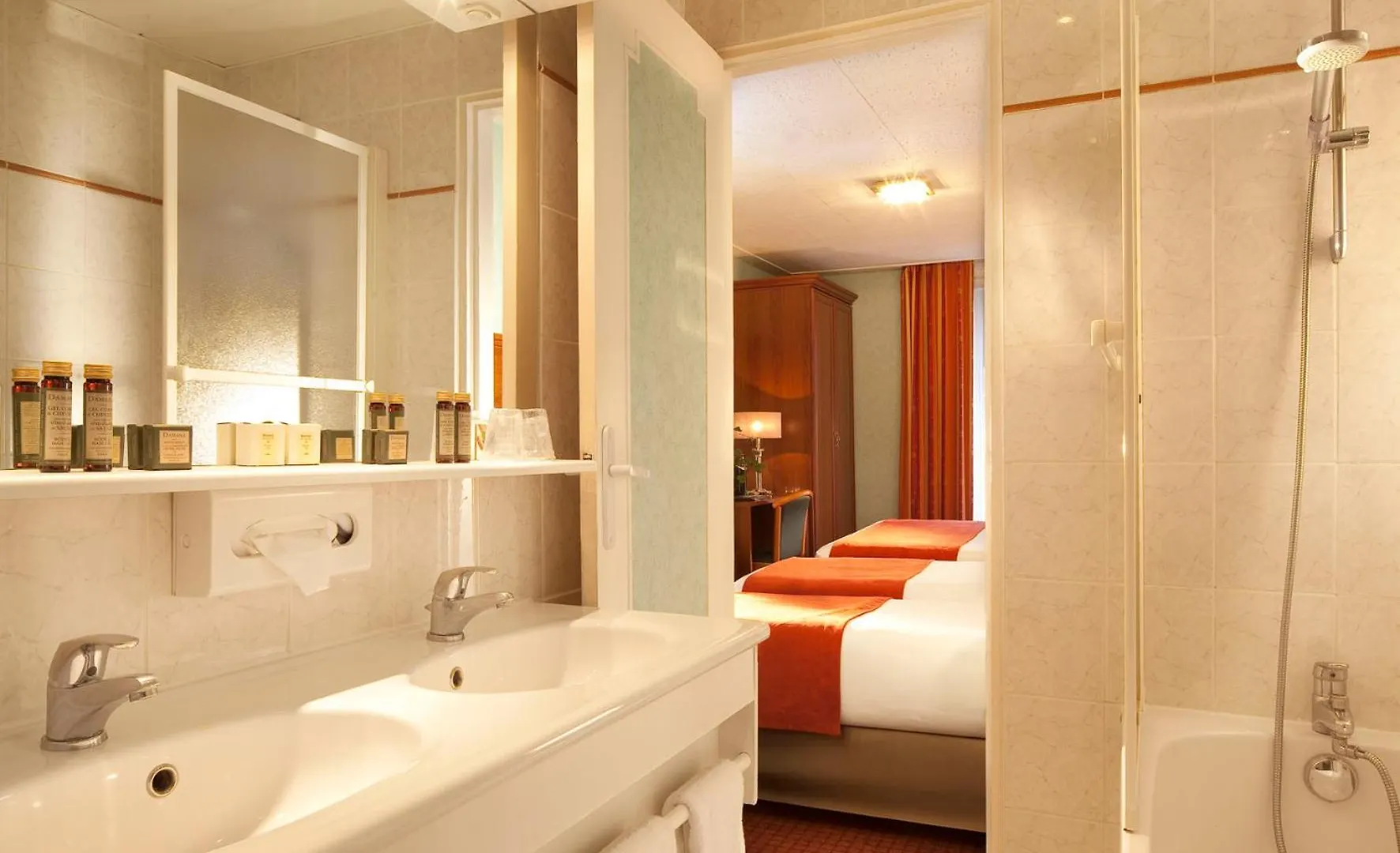 Hotel Terminus Lyon Париж 3*,  Франция